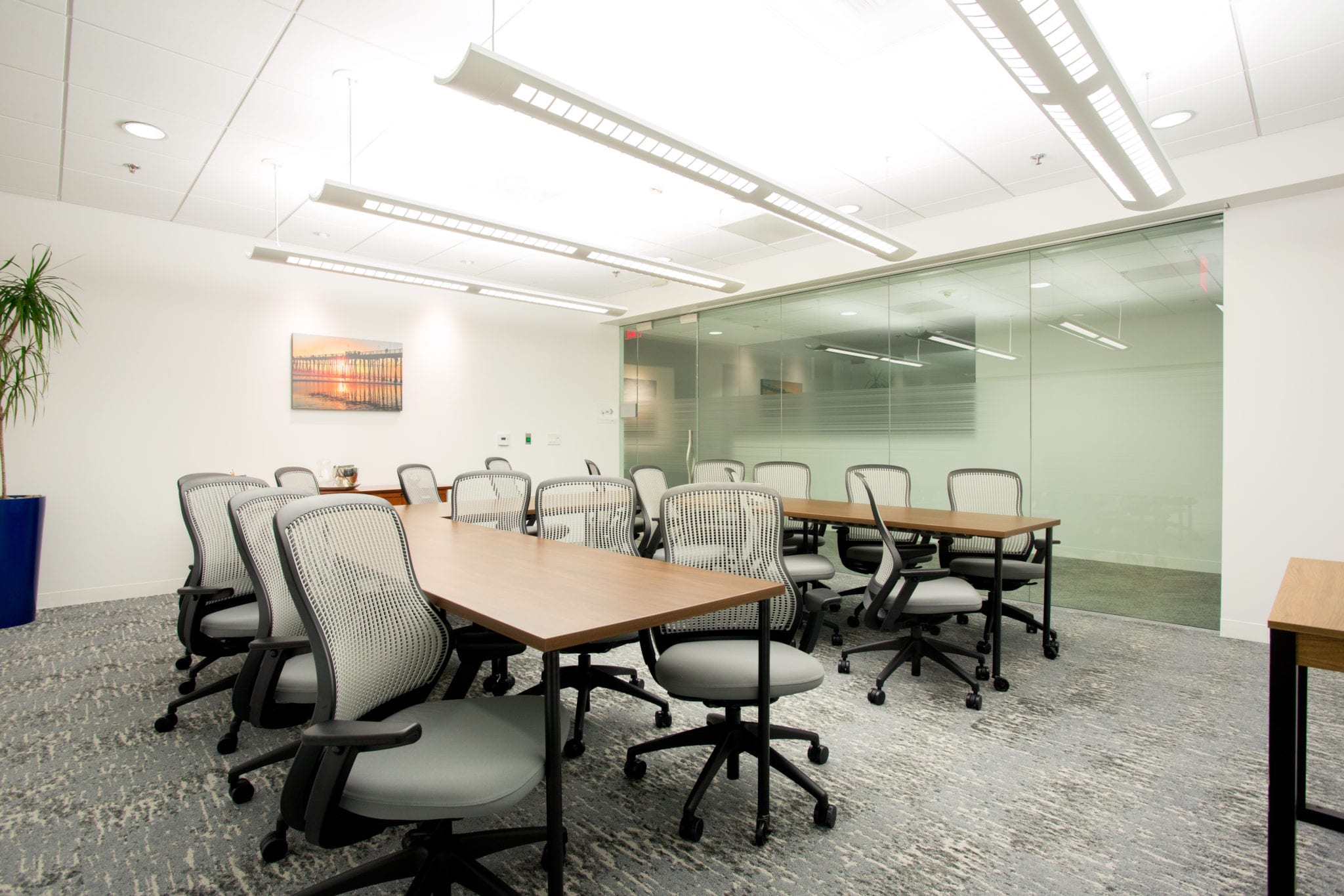 Large Laguna Niguel meeting room and event space